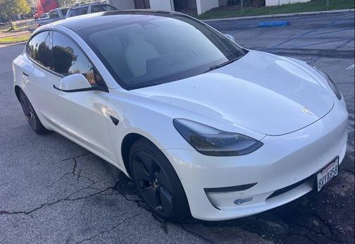2021 Tesla Model 3 Standard Range Plus
