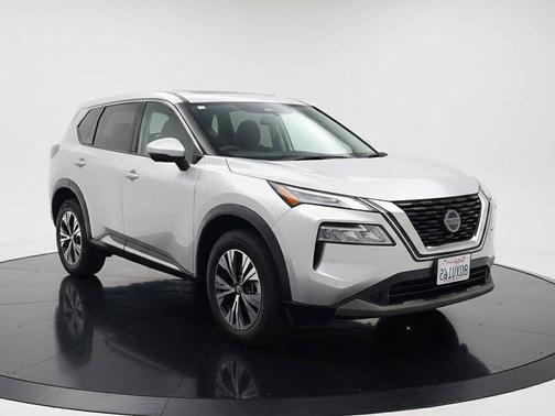 Brilliant Silver Metallic 2021 Nissan Rogue SV