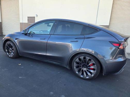 2021 Tesla Model Y Performance Dual Motor All-Wheel Drive