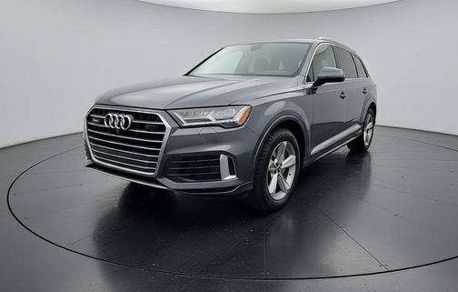 2024 Audi Q7 45 Premium