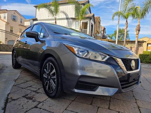 2021 Nissan Versa 1.6 SV