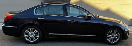 2012 Hyundai Genesis 4.6