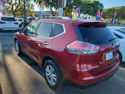 2016 Nissan Rogue SV