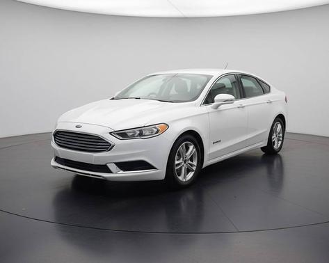 2018 Ford Fusion Hybrid SE