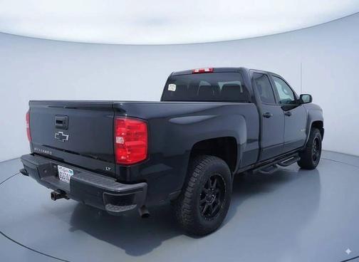 2017 Chevrolet Silverado 1500 2LT