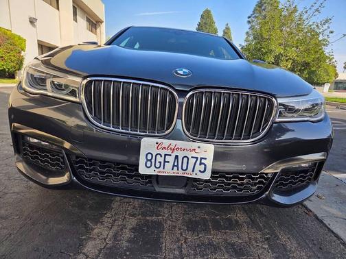 2019 BMW 750 I