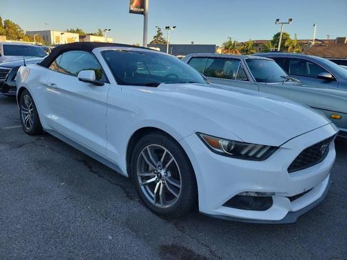 2015 Ford Mustang EcoBoost Premium