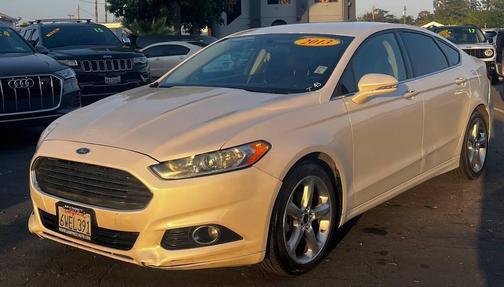 Oxford White 2013 Ford Fusion SE