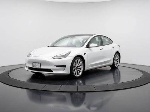 2019 Tesla Model 3 Standard Range Plus