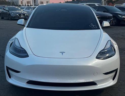 2023 Tesla Model 3 Standard Range