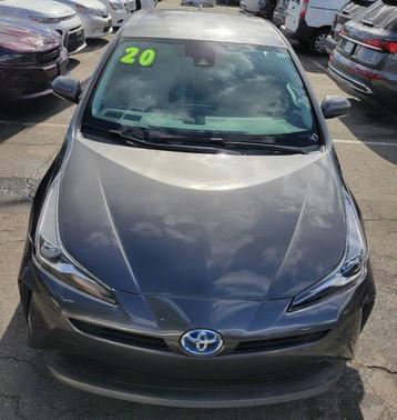 2020 Toyota Prius XLE