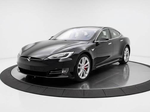 2017 Tesla Model S 90D