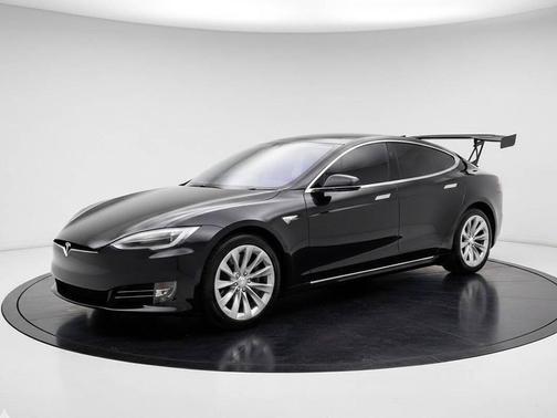 2017 Tesla Model S 90D