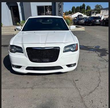 2013 Chrysler 300 SRT8