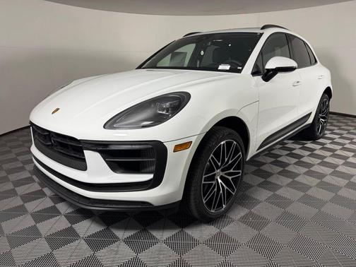 2025 Porsche Macan S