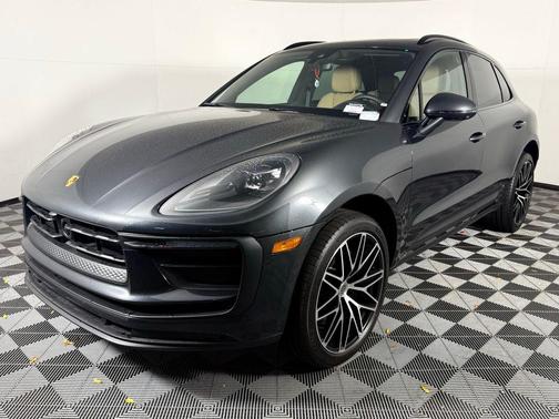 2025 Porsche Macan 2.0T