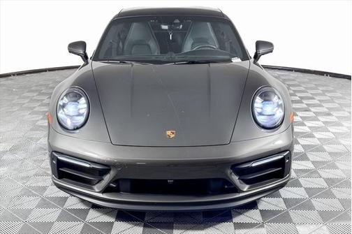 2022 Porsche 911 Carrera GTS