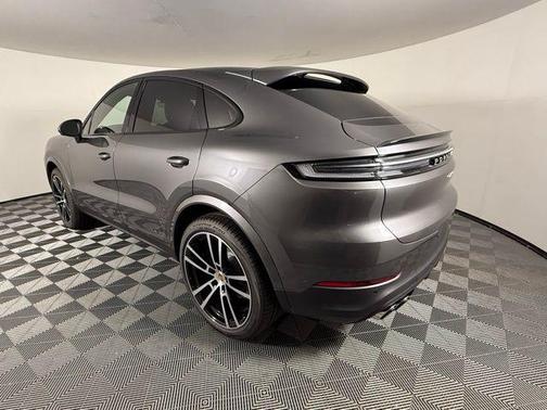 2025 Porsche Cayenne