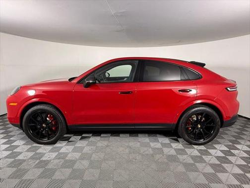 2025 Porsche Cayenne S