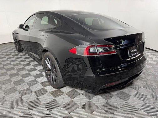 2021 Tesla Model S Long Range