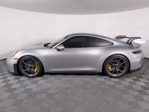 GT Silver Metallic 2026 Porsche 911 GT3