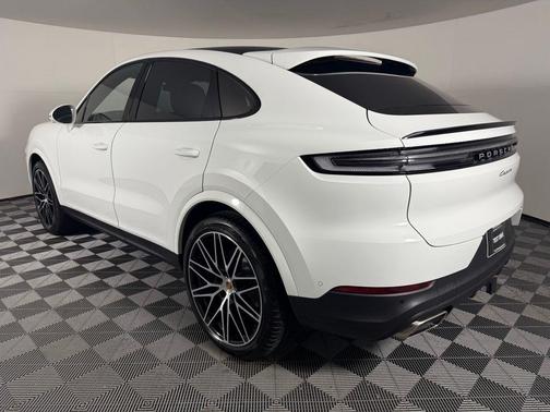 2025 Porsche Cayenne Cayenne