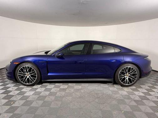 2023 Porsche Taycan Sedan
