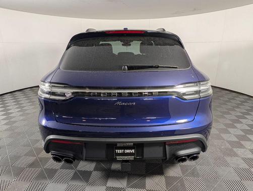 2026 Porsche Macan Macan