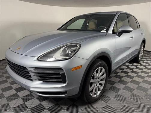 2022 Porsche Cayenne Platinum Edition