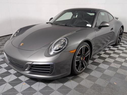 2019 Porsche 911 Carrera 4S