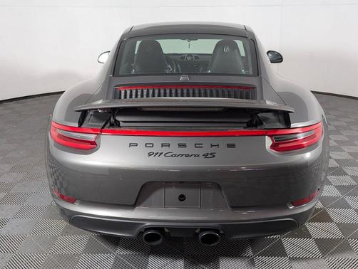 2019 Porsche 911 Carrera 4S