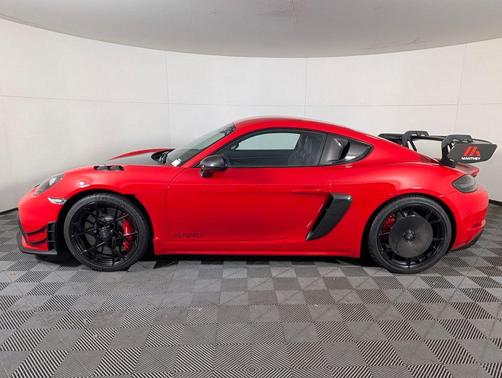 2023 Porsche 718 Cayman GT4 RS