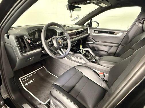 2025 Porsche Cayenne