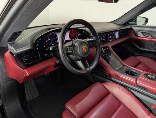 2020 Porsche Taycan 4S