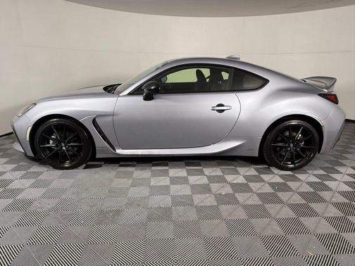 2025 Toyota GR86 Premium