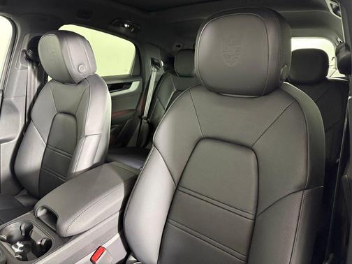 2025 Porsche Cayenne Cayenne