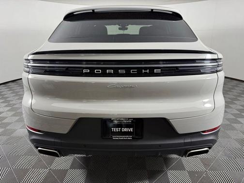 2025 Porsche Cayenne Cayenne