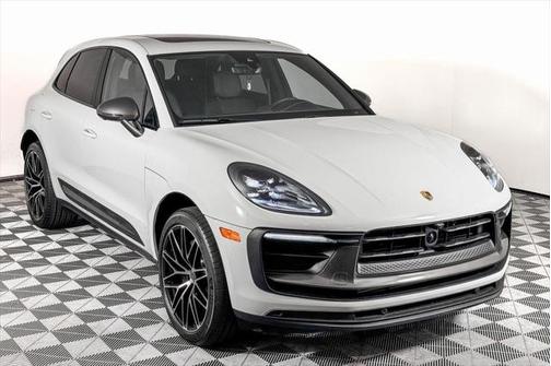 2024 Porsche Macan Base