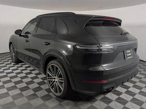 Chromite Black Metallic 2023 Porsche Cayenne Turbo