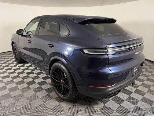 2025 Porsche Cayenne S