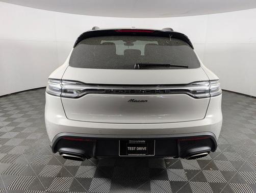 Chalk 2026 Porsche Macan Macan