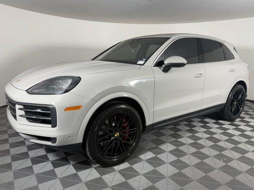 2024 Porsche Cayenne S