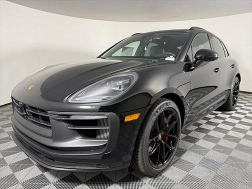 2025 Porsche Macan GTS