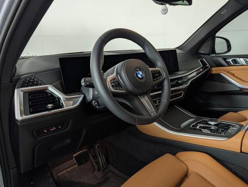 Brooklyn Gray Metallic 2025 BMW X5 xDrive40i