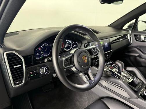 2019 Porsche Cayenne E-Hybrid S