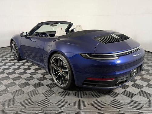 Gentian Blue Metallic 2021 Porsche 911 911 Carrera S