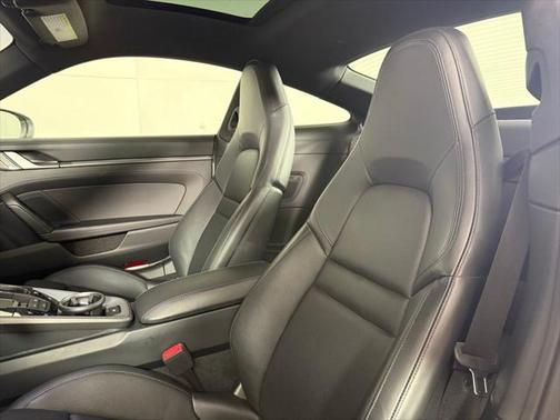 2020 Porsche 911 Carrera S