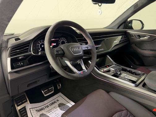 2025 Audi RS Q8 4.0T
