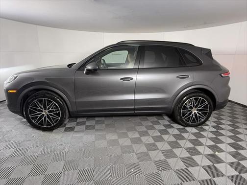 2025 Porsche Cayenne
