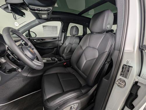 2026 Porsche Macan T